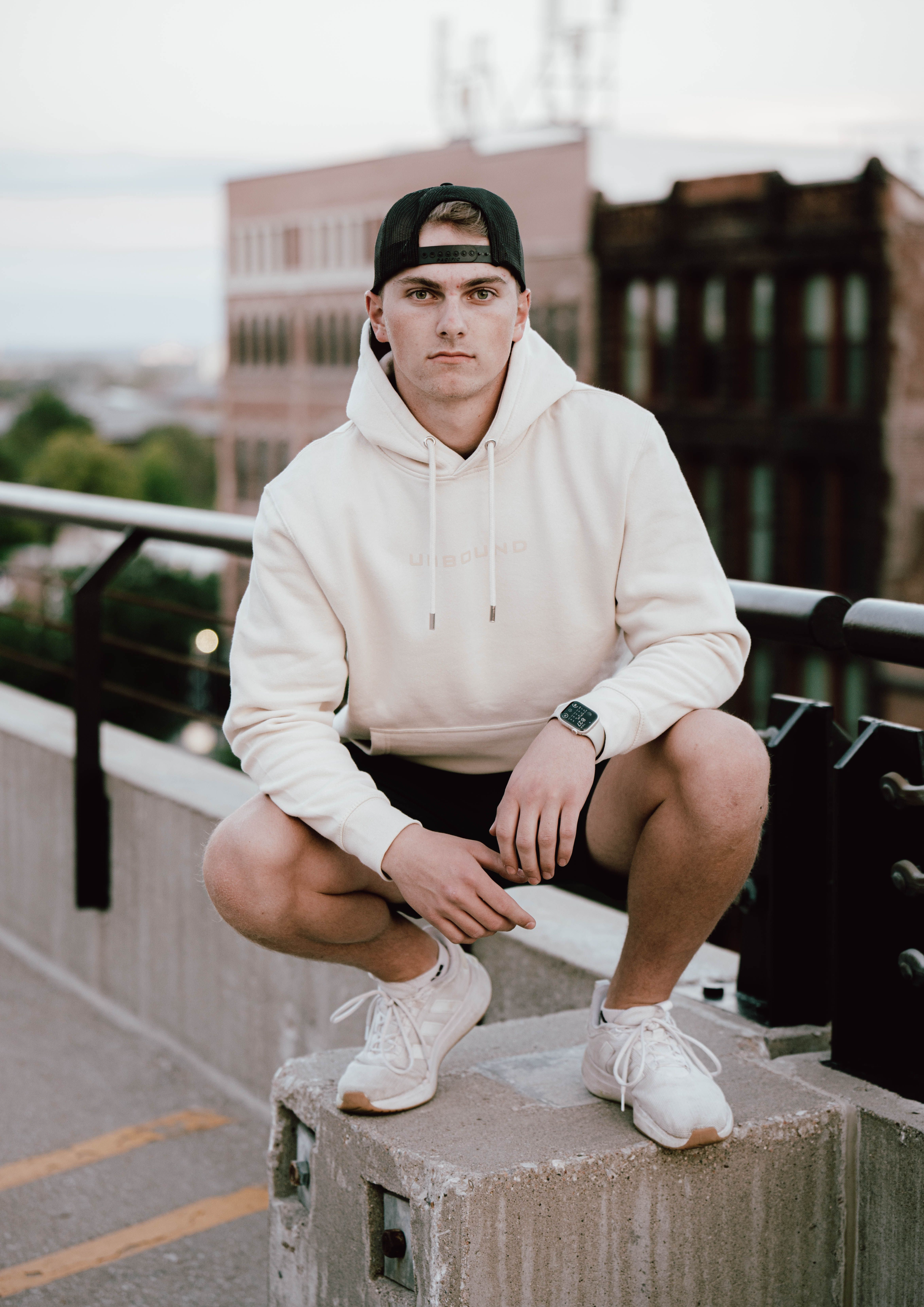 531 ESSENTIALS HOODIE - CREAM